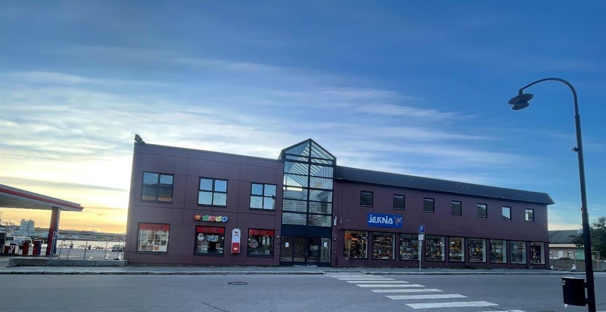 Tollbugata 5 i Vadsø. - Klikk for stort bilde